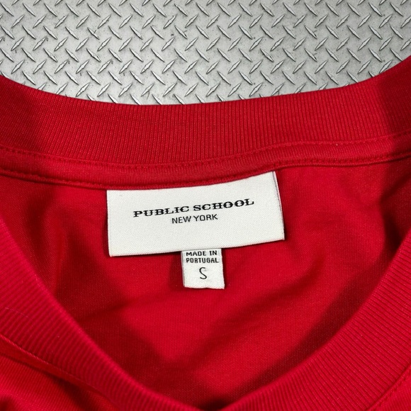 Public School New York Backwards YOUTH Print Red T-Shirt - Picture 3 of 5